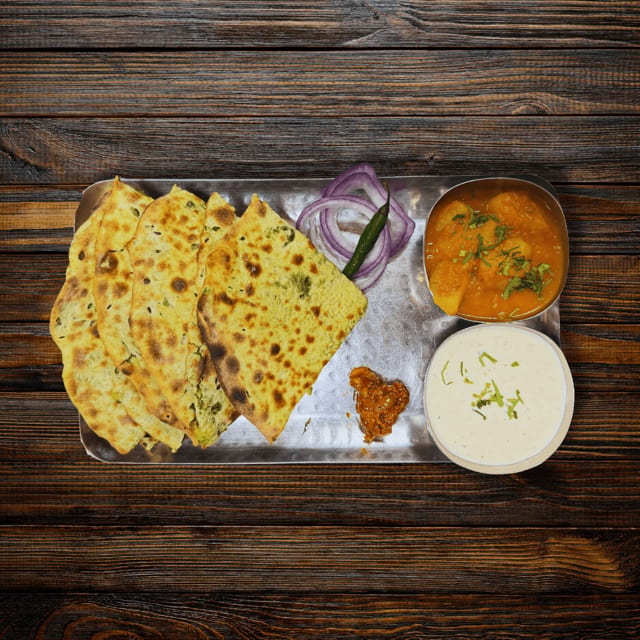 Hara Bhara Paratha Twins.